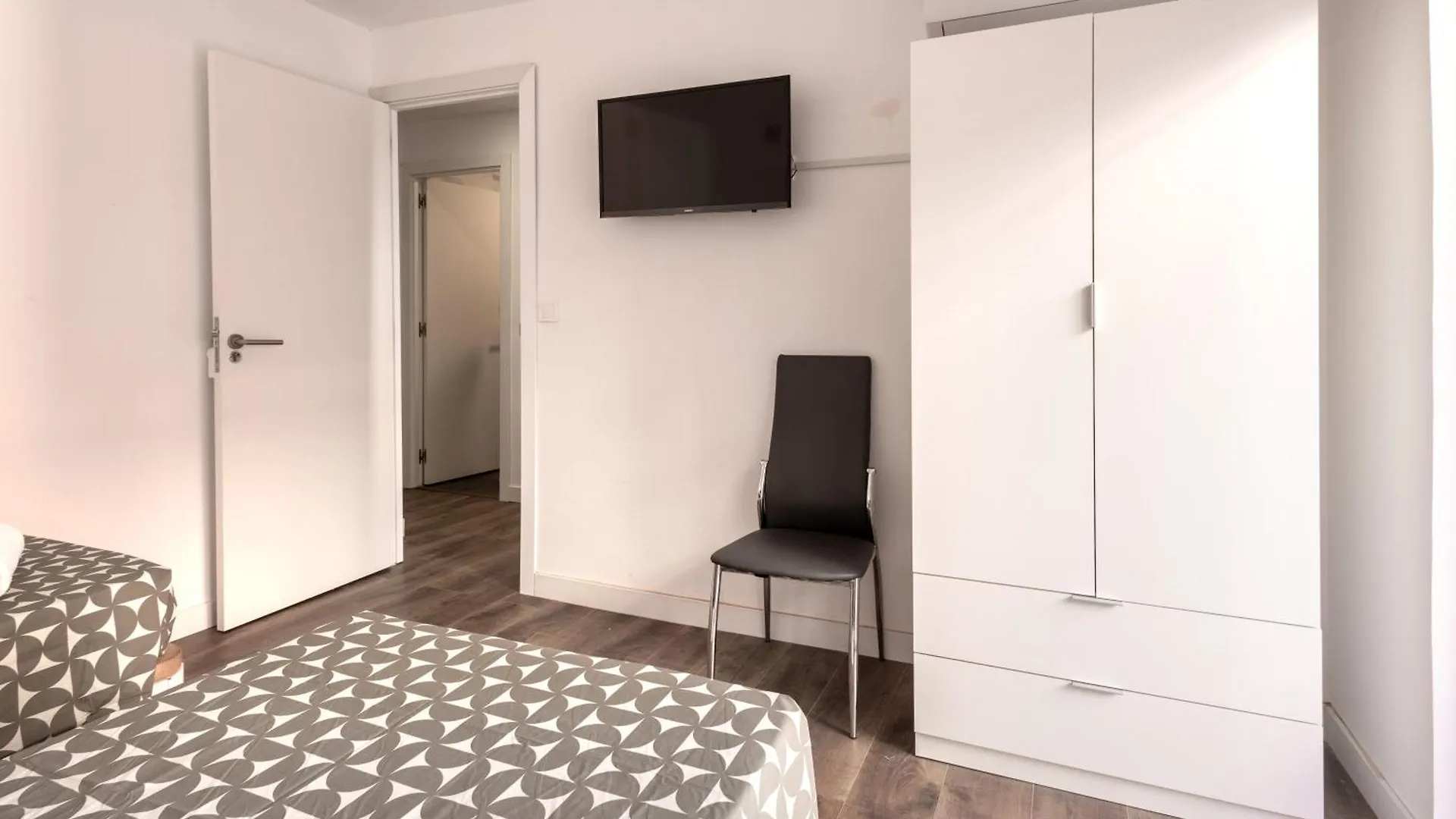 Lagunillas Suite Malaga Apartment